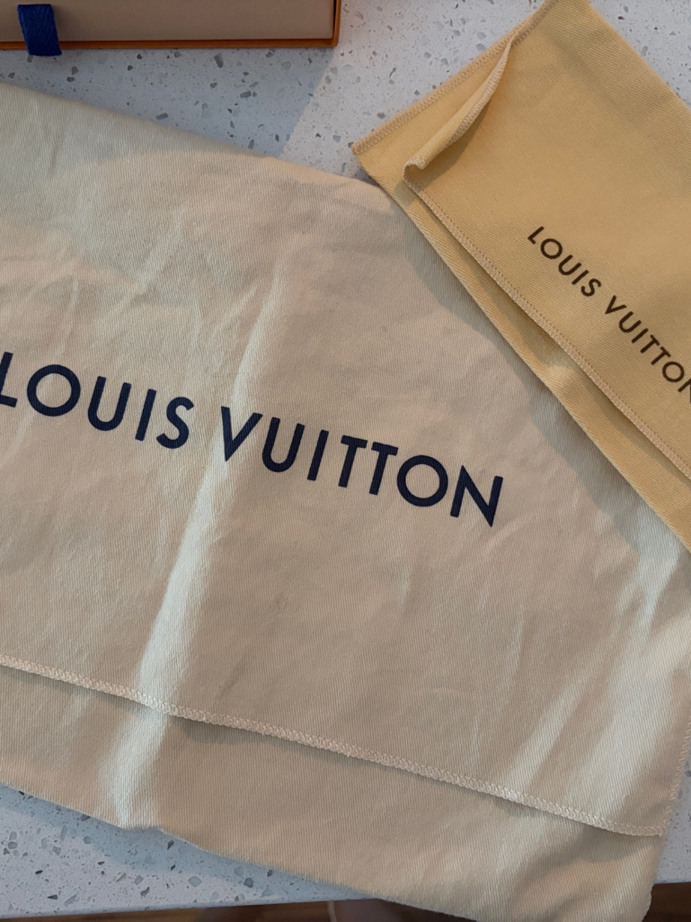 Louis Vuitton Orange Box with Beige and Yellow Dust Bags - Picture 2 of 3